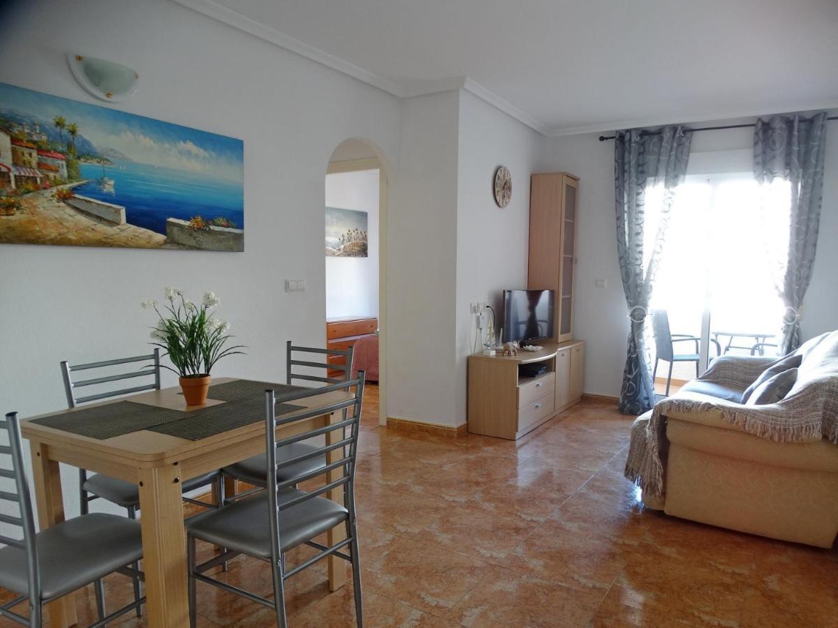 Apartamento Laguna Rosa ตอร์เรเวียคา ภายนอก รูปภาพ
