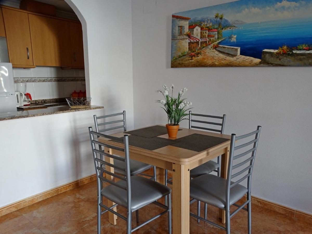Apartamento Laguna Rosa ตอร์เรเวียคา ภายนอก รูปภาพ