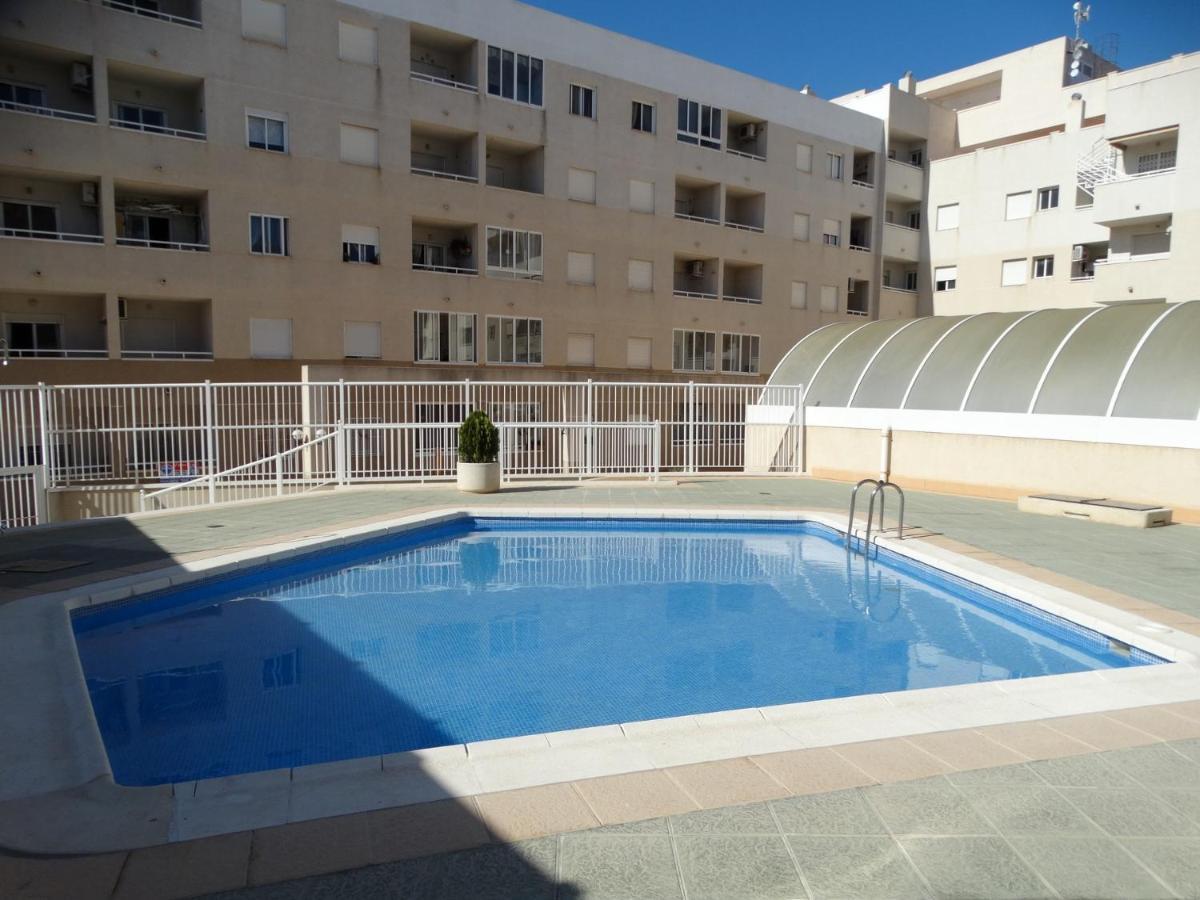 Apartamento Laguna Rosa ตอร์เรเวียคา ภายนอก รูปภาพ