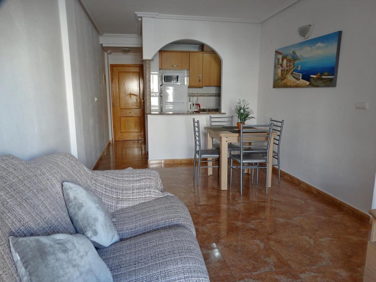 Apartamento Laguna Rosa ตอร์เรเวียคา ภายนอก รูปภาพ